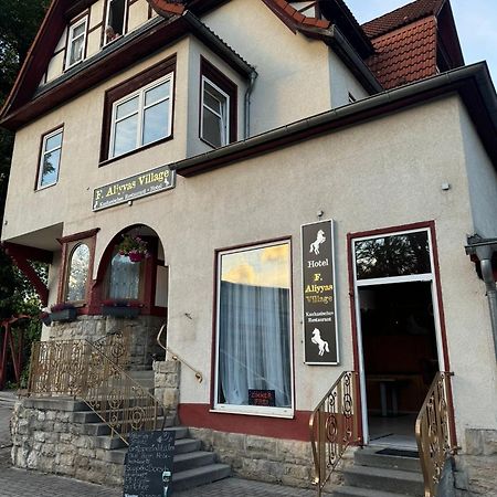 Faliyyas Village Майнинген Екстериор снимка