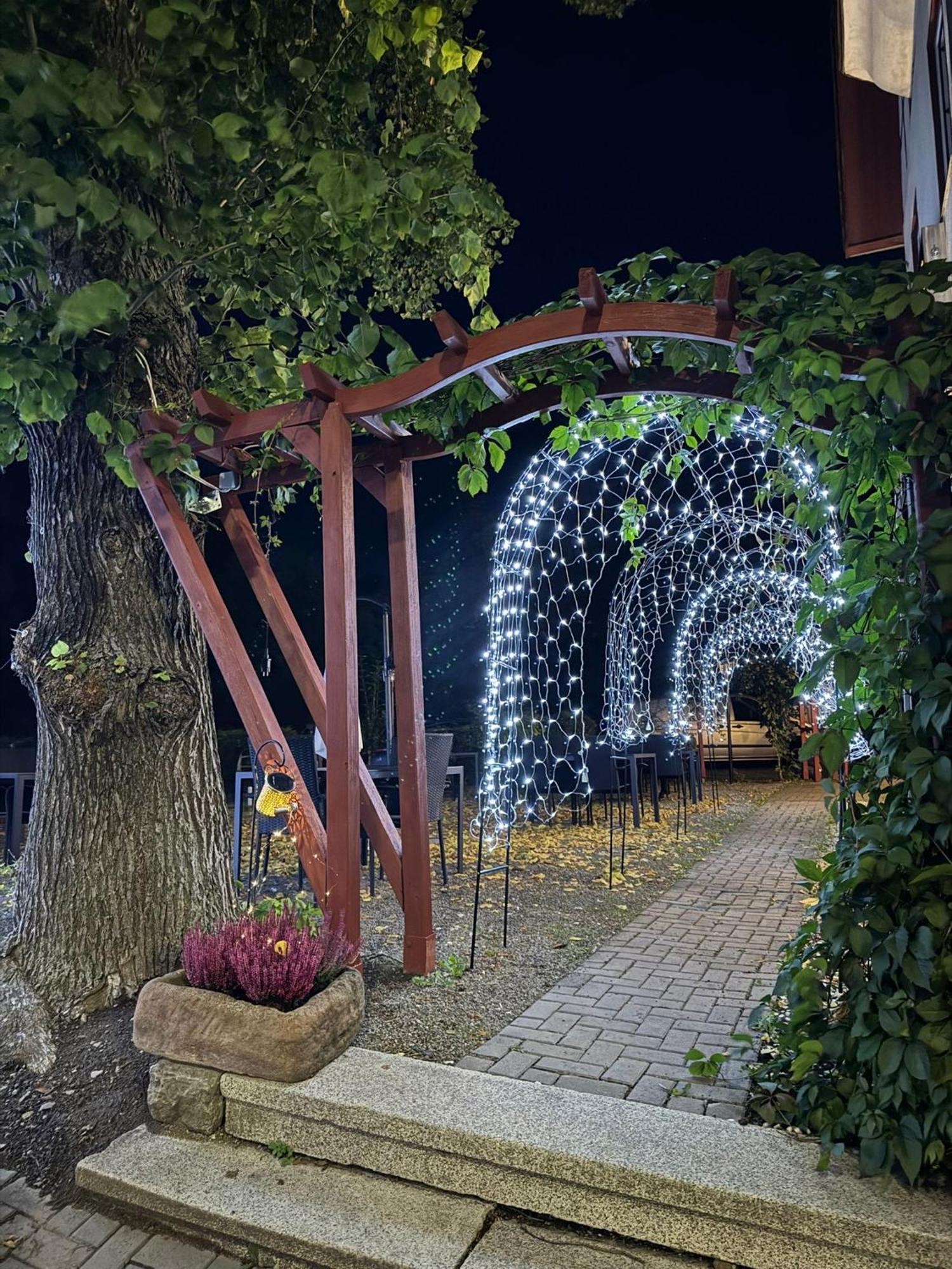 Faliyyas Village Майнинген Екстериор снимка